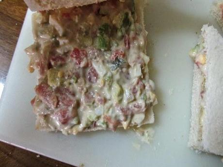 TINTO DE VERANO, CON TARTAR DE SALMÓN NORUEGO TINTO DE VERANO, CON TARTAR DE SALMÓN NORUEGO