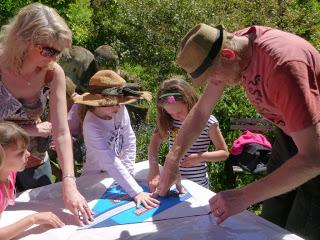 ALBAÑILES, CAFETEROS Y PINCHES ALBAÑILES, CAFETEROS Y PINCHES