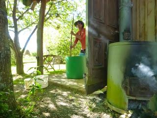 ALBAÑILES, CAFETEROS Y PINCHES ALBAÑILES, CAFETEROS Y PINCHES