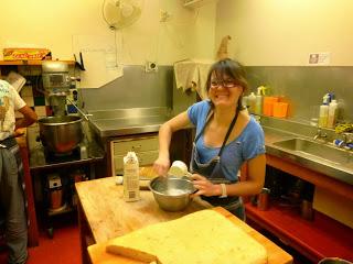 ALBAÑILES, CAFETEROS Y PINCHES ALBAÑILES, CAFETEROS Y PINCHES