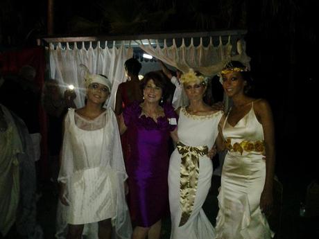 El Villa Padierna Club de Mar acoge el desfile de moda de Alta Costura ‘Sol y Azahar’