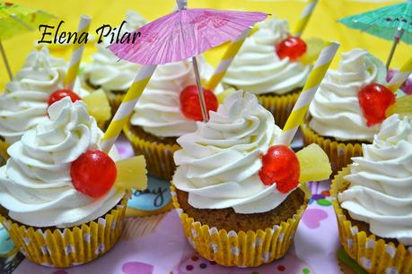 Cupcakes de piña colada Cupcakes de piña colada