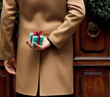 UN PASEO POR TIFFANY LRG Magazine - Un Paseo por Tiffany