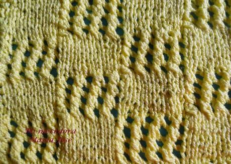 0045.- Punto calado en cuadrados 0045.- Punto calado en cuadrados