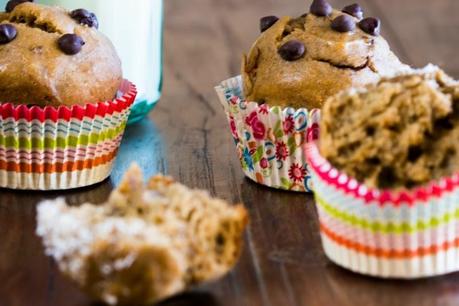 GALLETAS DE AVENA CON CHIPS DE CHOCOLATE Y MUFFINS DE BANANA Y ALMENDRA ¡MUY SALUDABLES! GALLETAS DE AVENA CON CHIPS DE CHOCOLATE Y MUFFINS DE BANANA Y ALMENDRA ¡MUY SALUDABLES!