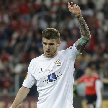 Alberto Moreno, fue fichado a última hora y no jugó la Supercopa