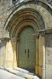 Siero, Tiñana, iglesia parroquial