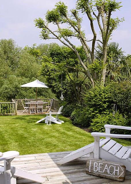 White cottage en la playa White cottage en la playa