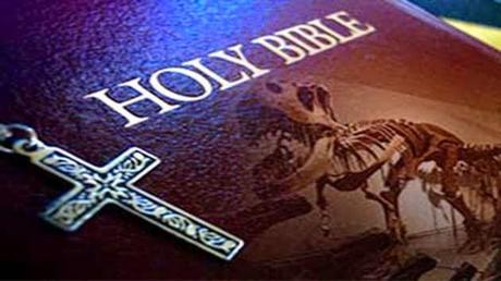 ¿Se menciona en la Biblia a los dinosaurios?