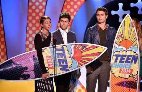 Divergente en los pasados Teen Choice Awards 2014