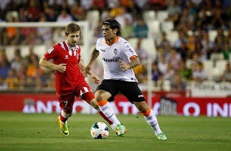 Valencia y Sevilla llegan a un acuerdo por Banega Valencia y Sevilla llegan a un acuerdo por Banega