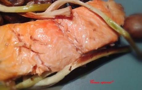 Salmón con setas Portobello y ajetes Salmón con setas Portobello y ajetes