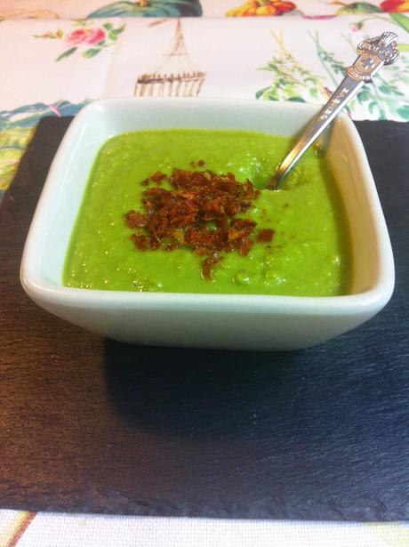 Crema De Guisantes Con Polvo De Jamón Crema De Guisantes Con Polvo De Jamón