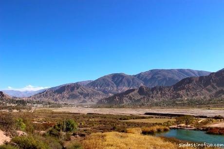 Tilkara y los cerros de tantos colores Tilkara Lago de los patos