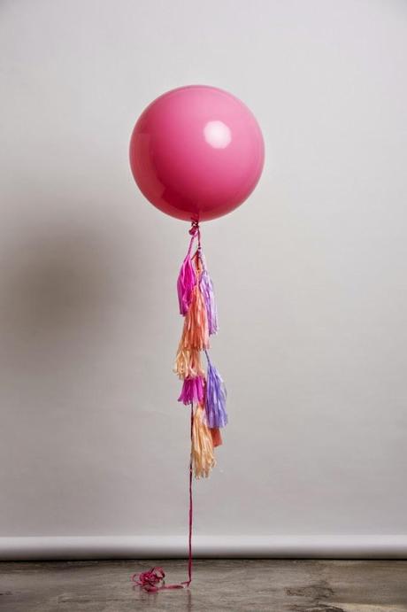 ¿Te atreves a decorar tu boda con globos gigantes?