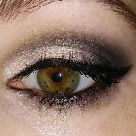 Paso a paso: Maquillaje elegante Paso a paso: Maquillaje elegante