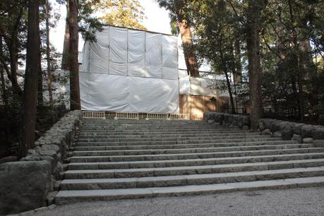 El santuario japonés cuya construcción perdura 1300 años