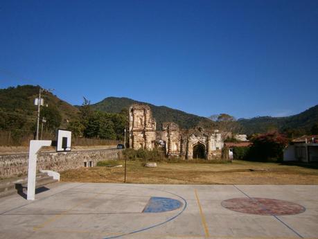 Antigua (Guatemala) - La ciudad que es un poema