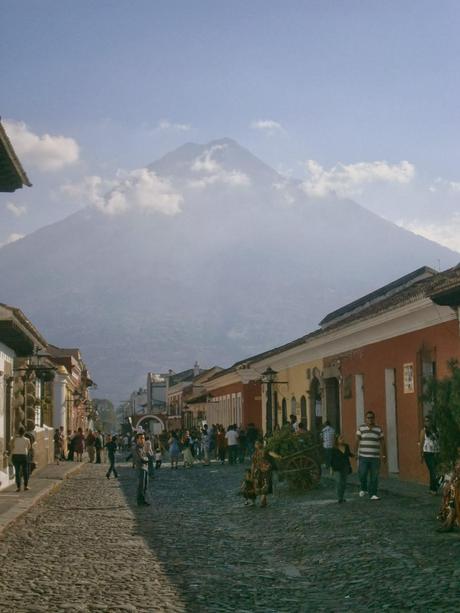 Antigua (Guatemala) - La ciudad que es un poema