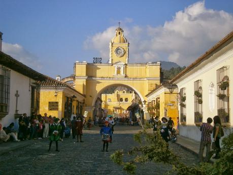 Antigua (Guatemala) - La ciudad que es un poema