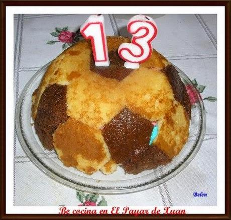 Balón relleno de mousse de chocolate blanco Balón relleno de mousse de chocolate blanco