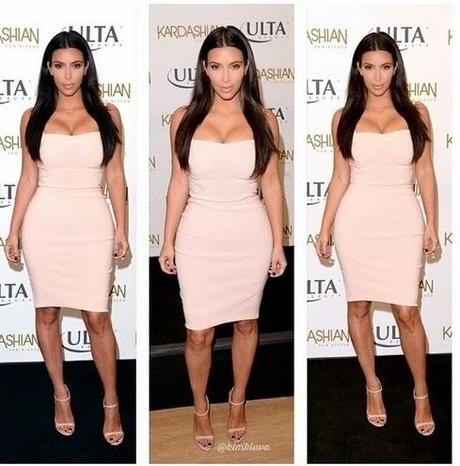 Kim Kardashian y  su colección de ceñidos vestidos de punto