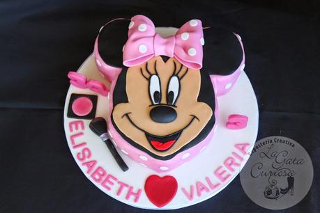 TARTA FONDANT CABEZA DE MINNIE TARTA FONDANT CABEZA DE MINNIE