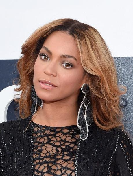 MAQUILLAJE Y PEINADOS: MTV Video Music Awards 2014 MAQUILLAJE Y PEINADOS: MTV Video Music Awards 2014
