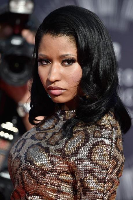 MAQUILLAJE Y PEINADOS: MTV Video Music Awards 2014 MAQUILLAJE Y PEINADOS: MTV Video Music Awards 2014