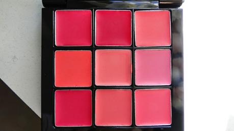 Over Rose, el look primavera de Givenchy. Over Rose, el look primavera de Givenchy.