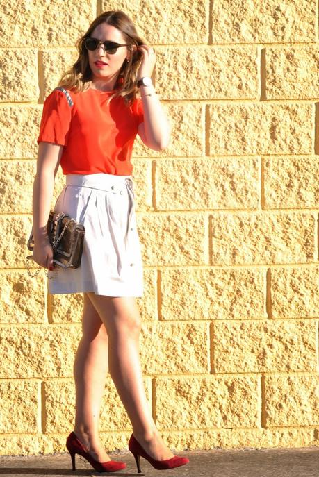 The trench-skirt The trench-skirt