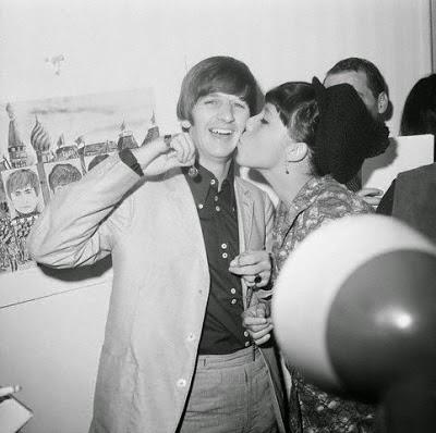 50 años: 27 de agosto de 1964 - Cincinnati Gardens - Cincinnati (VIDEO) 50 años: 27 de agosto de 1964 - Cincinnati Gardens - Cincinnati (VIDEO)