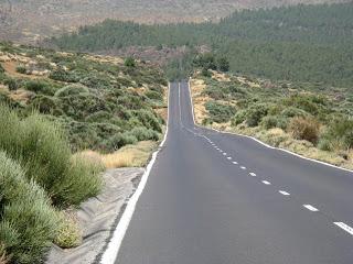 Cómo afrontar una bajada con seguridad Cómo afrontar una bajada con seguridad