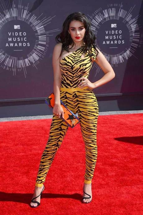 MTV VIDEO MUSIC AWARDS 2014, LA PEOR ALFOMBRA ROJA DEL AÑO MTV VIDEO MUSIC AWARDS 2014, LA PEOR ALFOMBRA ROJA DEL AÑO