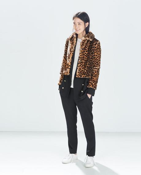 Tendencias en moda para la temporada Otoño-Invierno 2014-2015 CHAQUETA PELO ESTAMPADA