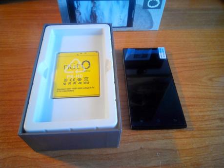 Nut neko apertura caja o unboxing Nüt Neko hace su aparición en Liberaris