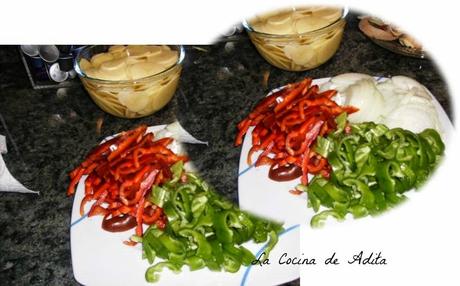 FRITADA DE PATATAS, PIMIENTOS Y CEBOLLA FRITADA DE PATATAS, PIMIENTOS Y CEBOLLA