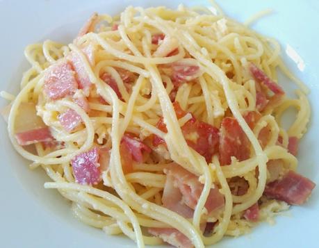 ESPAGUETI CARBONARA TRADICIONAL