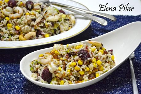 Ensalada de arroz tricolor (con pasas, anacardos, aguacate, gambas y ¡¡frambuesas!! Ensalada de arroz tricolor (con pasas, anacardos, aguacate, gambas y ¡¡frambuesas!!