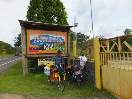 De Guayana a Brasil en bicicleta De Guayana a Brasil en bicicleta