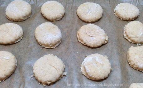 SCONES CHEDDAR Y PIMENTON - RETO COCINILLAS AGOSTO