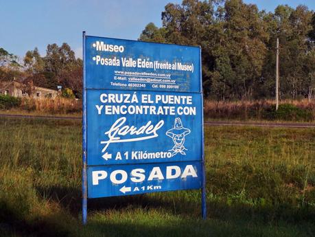 Tacuarembó, patria gaucha y ... de Carlos Gardel?