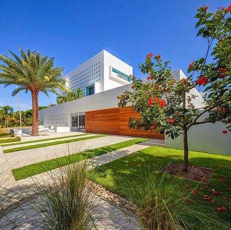 Casa Moderna en Sarasota / Modern House in Sarasota