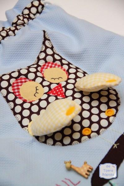 Mochila con Búho marrón en relieve Mochila con Búho marrón en relieve