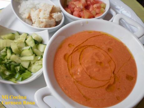 GAZPACHO ANDALUZ CON GUARNICION