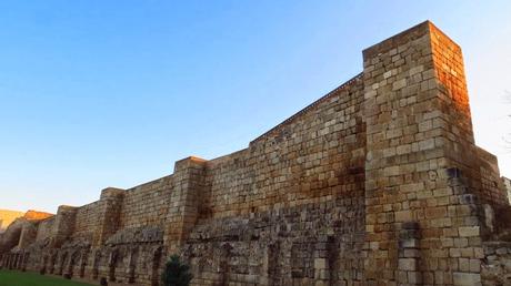 Mérida Running o corriendo como un romano, con sandalias Mérida Running o corriendo como un romano, con sandalias