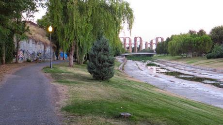 Mérida Running o corriendo como un romano, con sandalias Mérida Running o corriendo como un romano, con sandalias