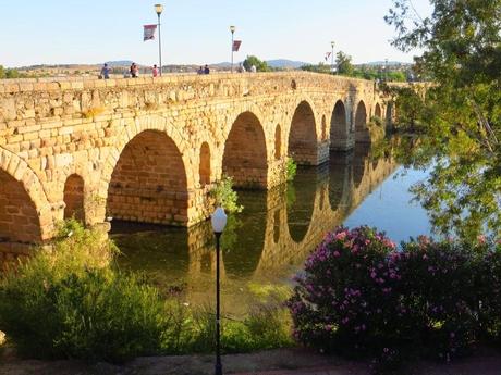 Mérida Running o corriendo como un romano, con sandalias Mérida Running o corriendo como un romano, con sandalias