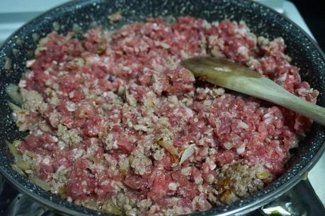 Pimientos del piquillo rellenos de carne Pimientos del piquillo rellenos de carne