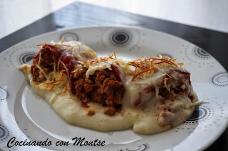 Pimientos del piquillo rellenos de carne Pimientos del piquillo rellenos de carne